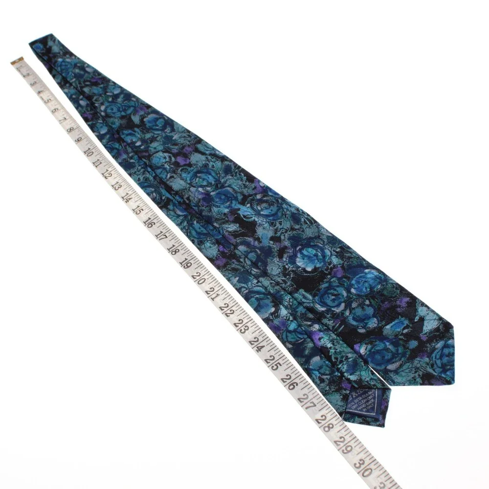 Italo Ferretti For Syd Jerome NWOT Neck Tie Blue Floral 100% Silk Made in Italy
